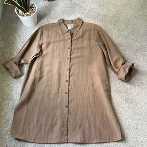 Linen & Silk Blend Button down Tunic in cafe au lait brown Size Large Fits 12/14